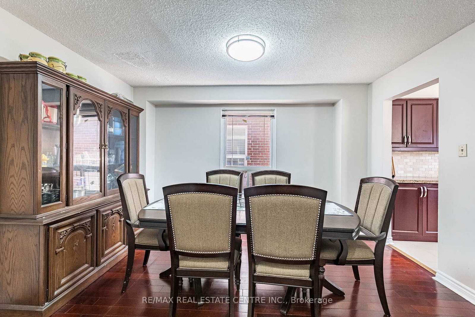 Detached House for sale at 4 Howell Street, Brampton, Ontario, L6Y 3J6 - Brampton South - MLS: W12986218