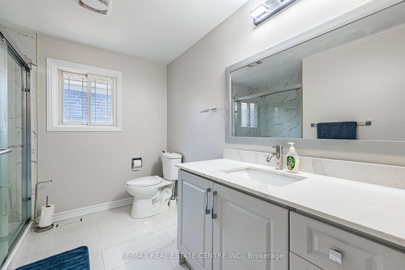 Detached House for sale at 4 Howell Street, Brampton, Ontario, L6Y 3J6 - Brampton South - MLS: W12986218