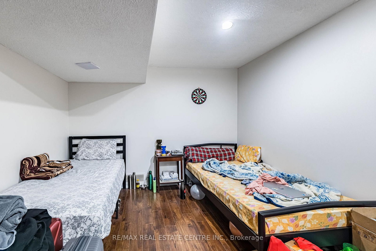 Detached House for sale at 4 Howell Street, Brampton, Ontario, L6Y 3J6 - Brampton South - MLS: W12986218