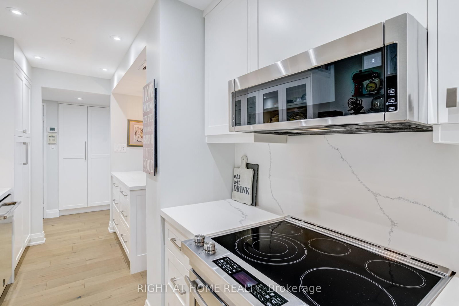1333 Bloor Street, Unit 606 - Photo 18