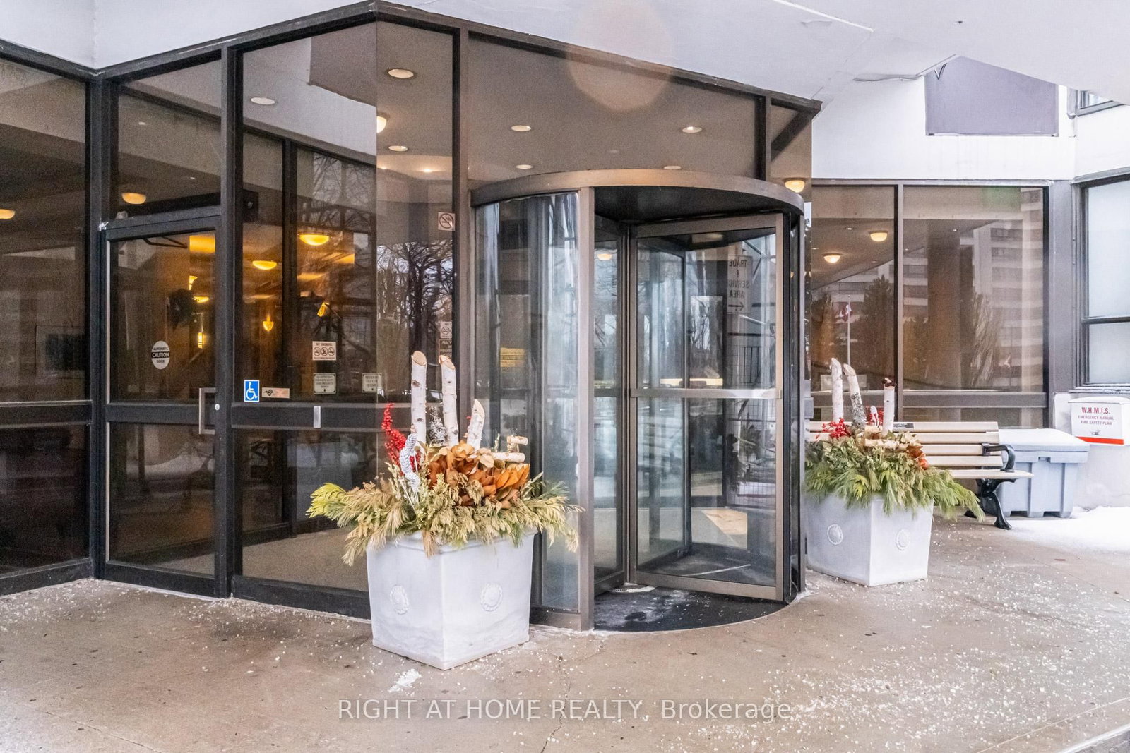 1333 Bloor Street, Unit 606 - Photo 5