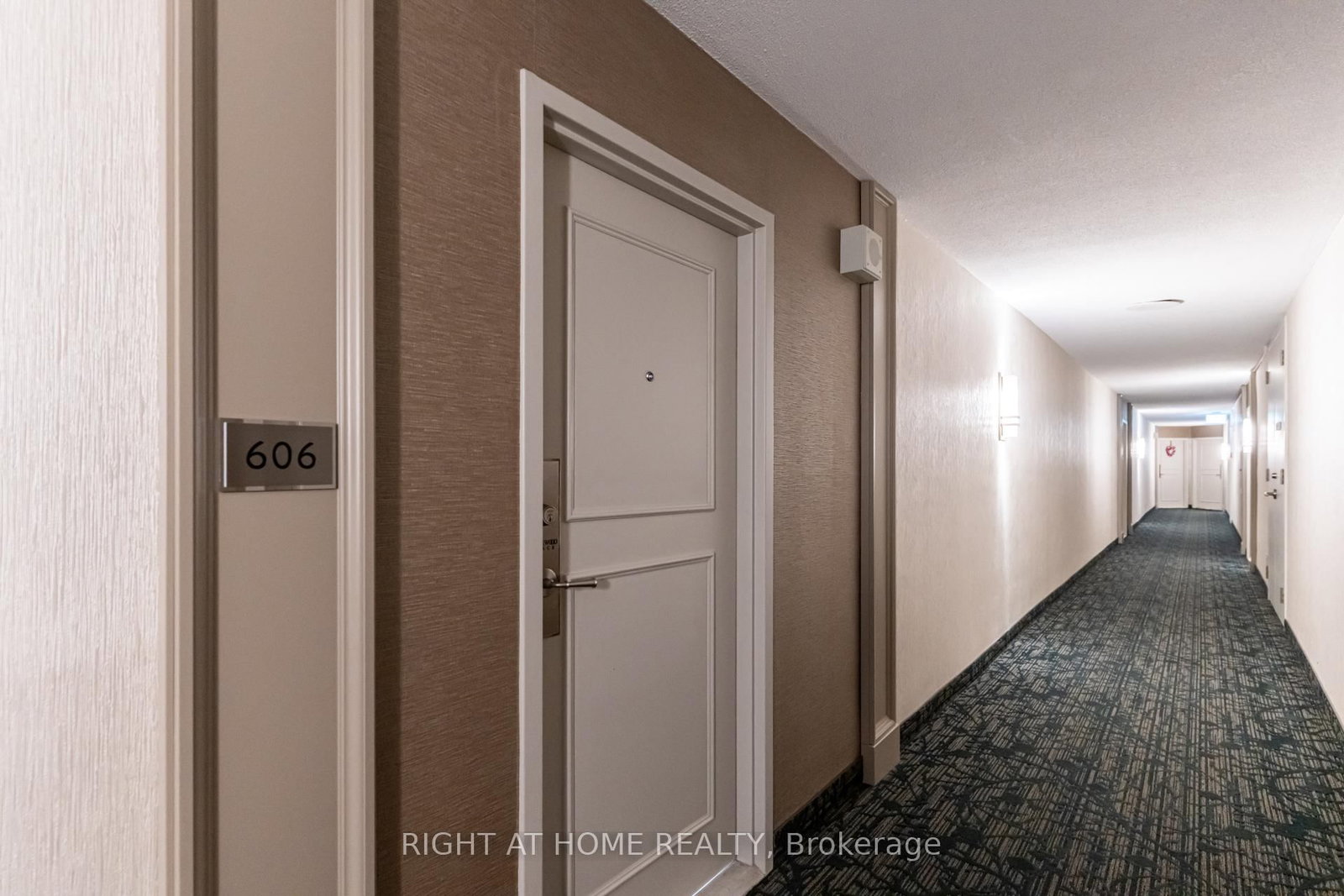 1333 Bloor Street, Unit 606 - Photo 9