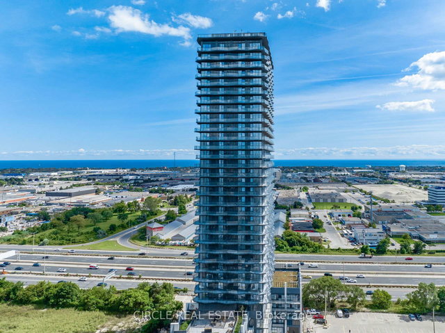 2202 - 36 Zorra Street