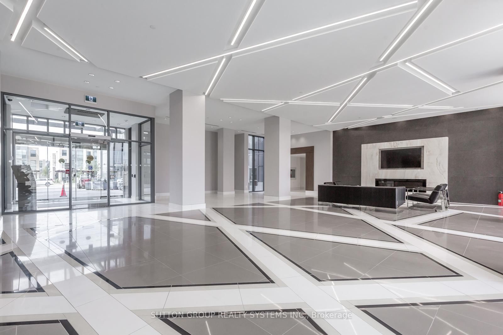 5025 Four Springs Avenue, Unit 1204 - Photo 4