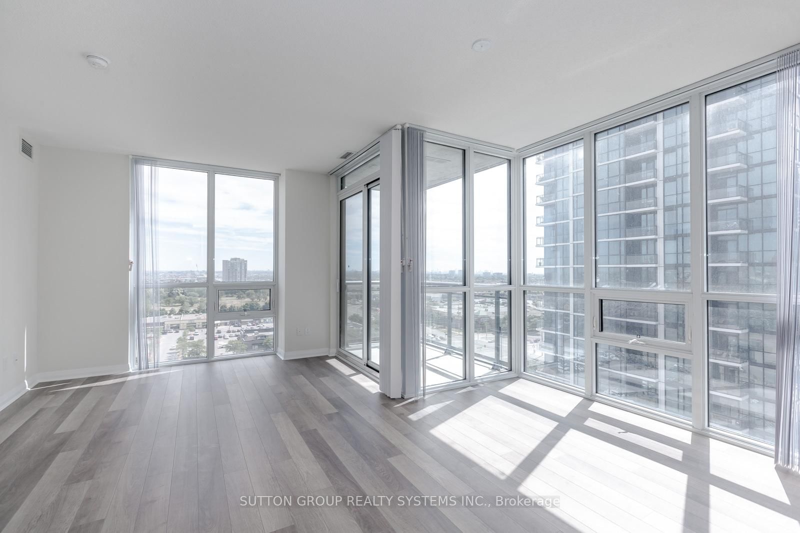 5025 Four Springs Avenue, Unit 1204 - Photo 8