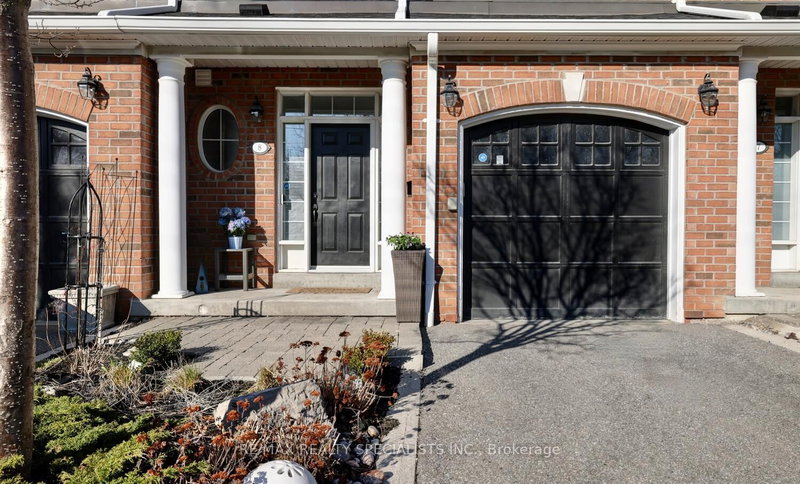 8 - 85 Church St, Mississauga, L5M 1M6 | Image 2