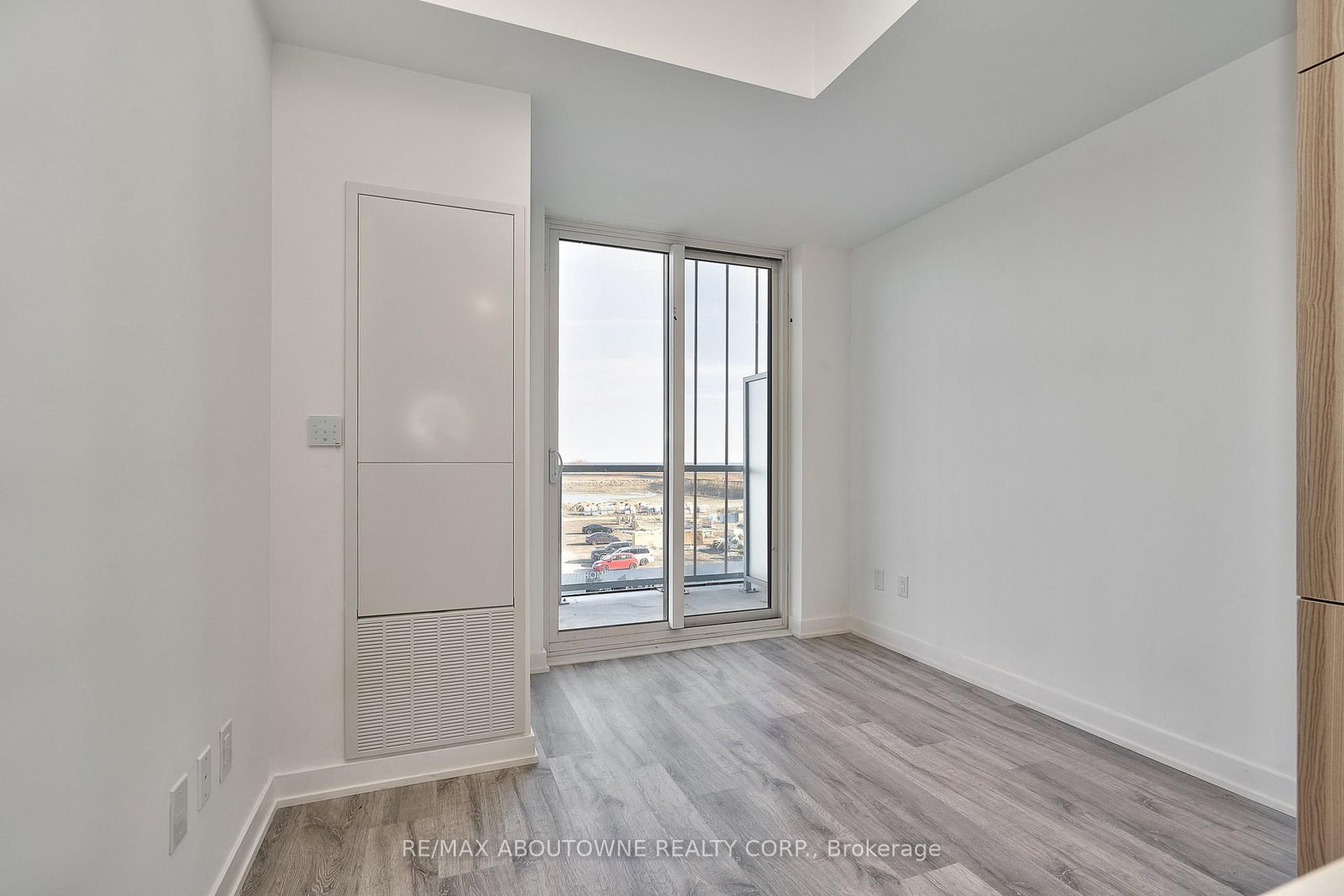 220 MISSINNIHE Way W, Unit 308 - Photo 10