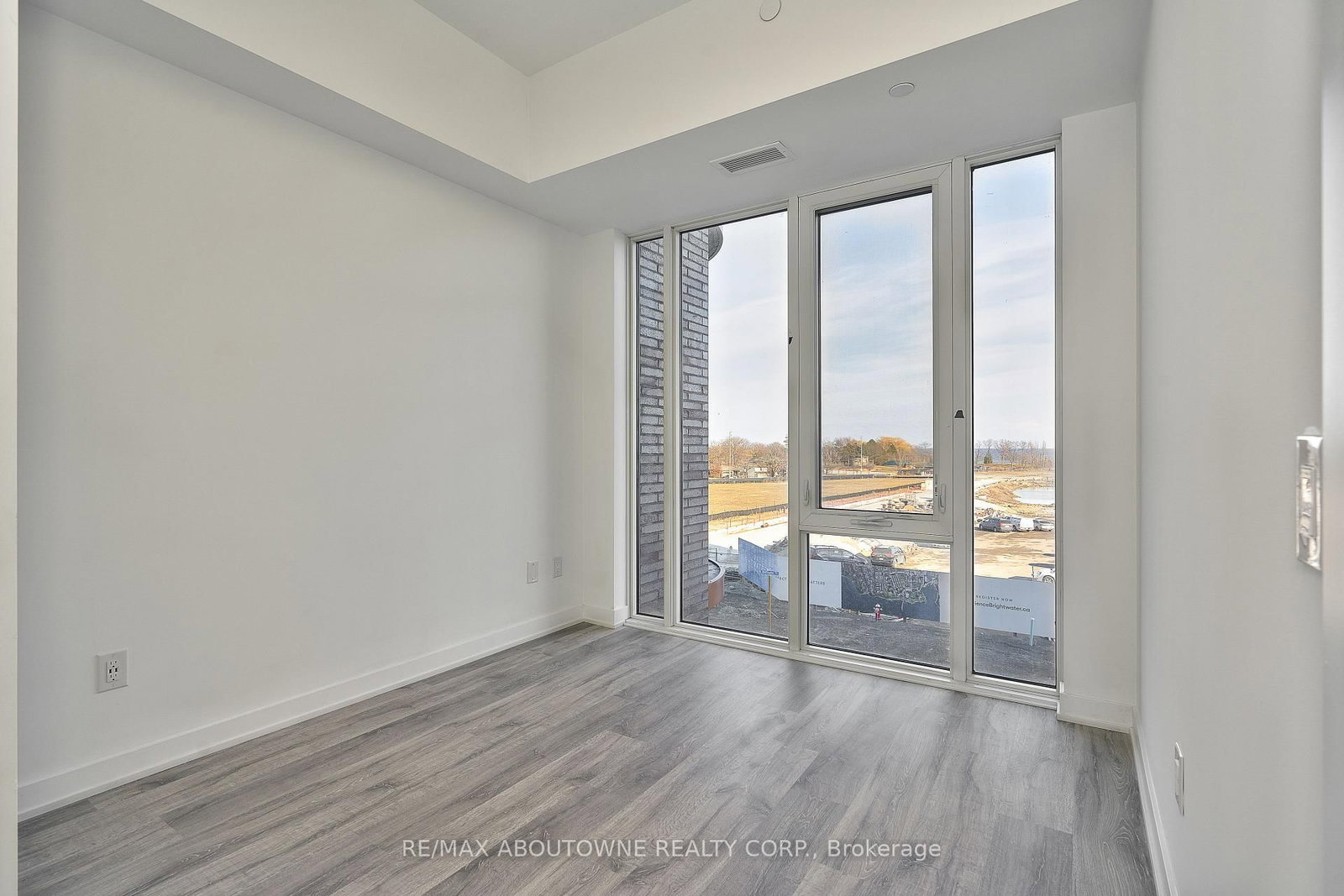 220 MISSINNIHE Way W, Unit 308 - Photo 13