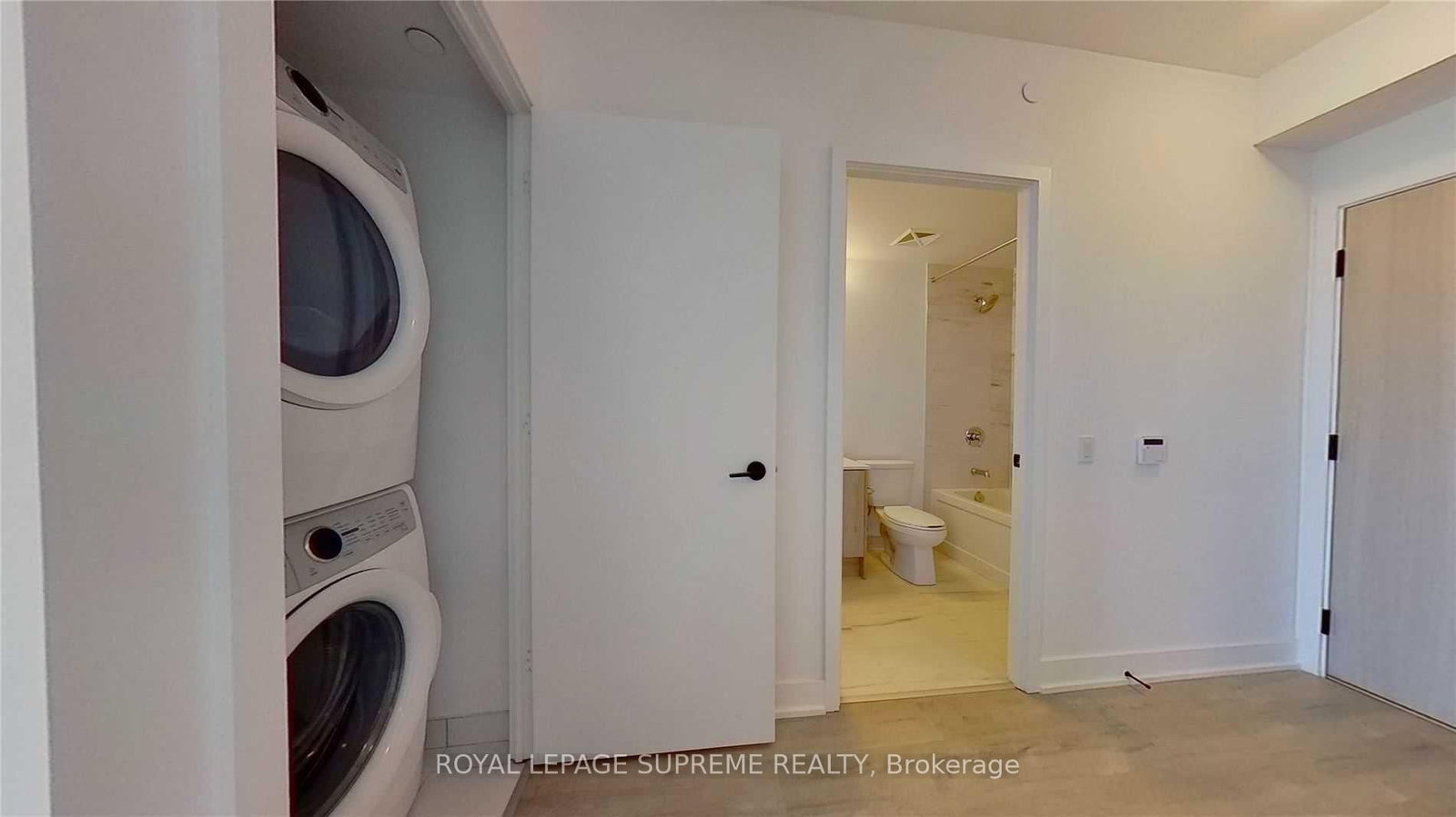 60 George Butchart Drive, Unit 417 - Photo 13