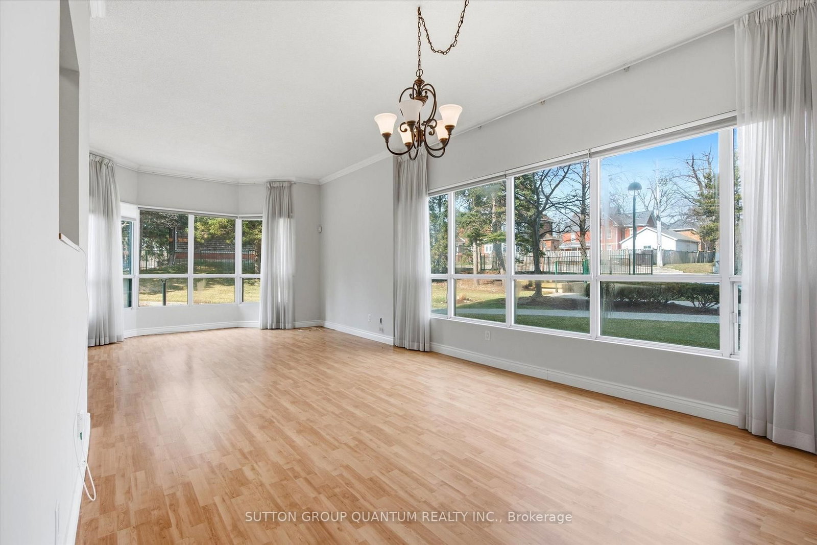 Condo for sale at 102-100 Millside Drive, Milton, Ontario, L9T 5E3 - Old Milton - MLS: W12986634