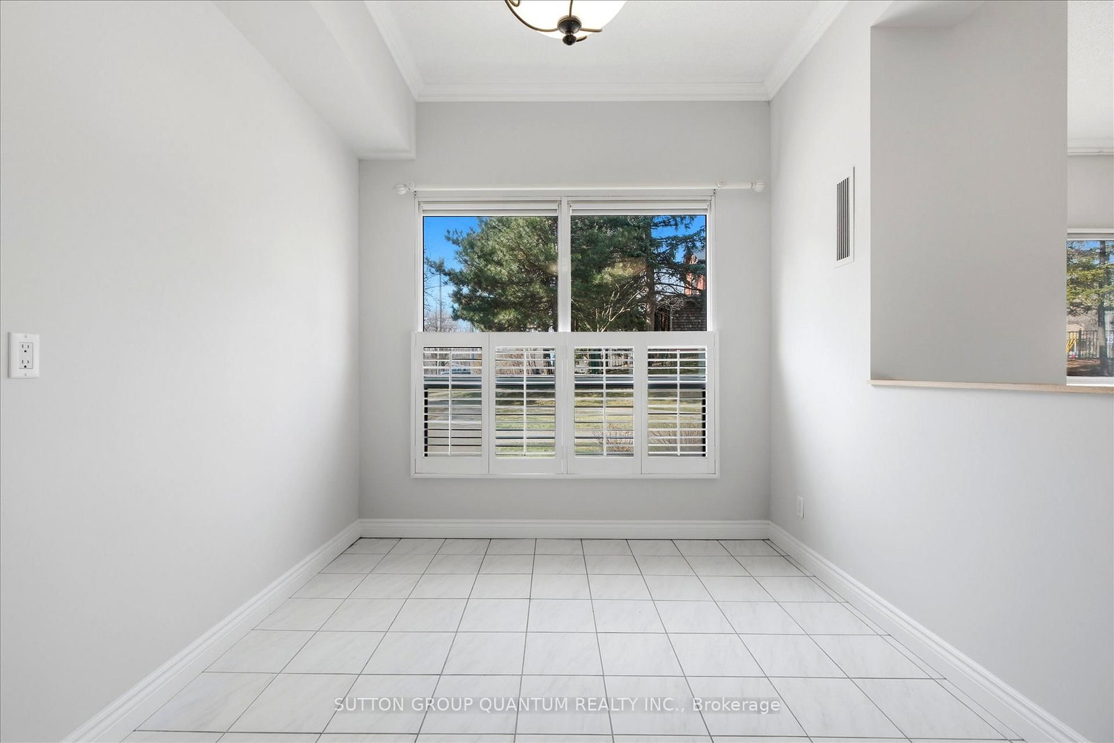 Condo for sale at 102-100 Millside Drive, Milton, Ontario, L9T 5E3 - Old Milton - MLS: W12986634