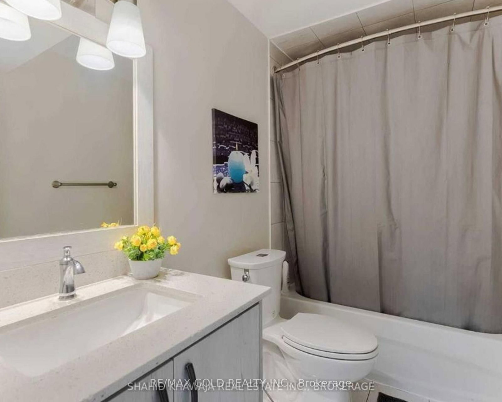 Detached House for sale at 1090 Trudeau Drive, Milton, Ontario, L9T 0A3 - Beaty - MLS: W12986670