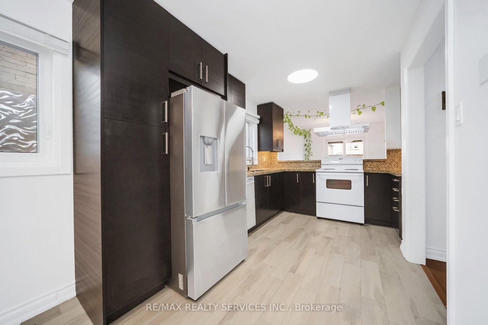 19 Wayne Nicol Drive - Photo 12