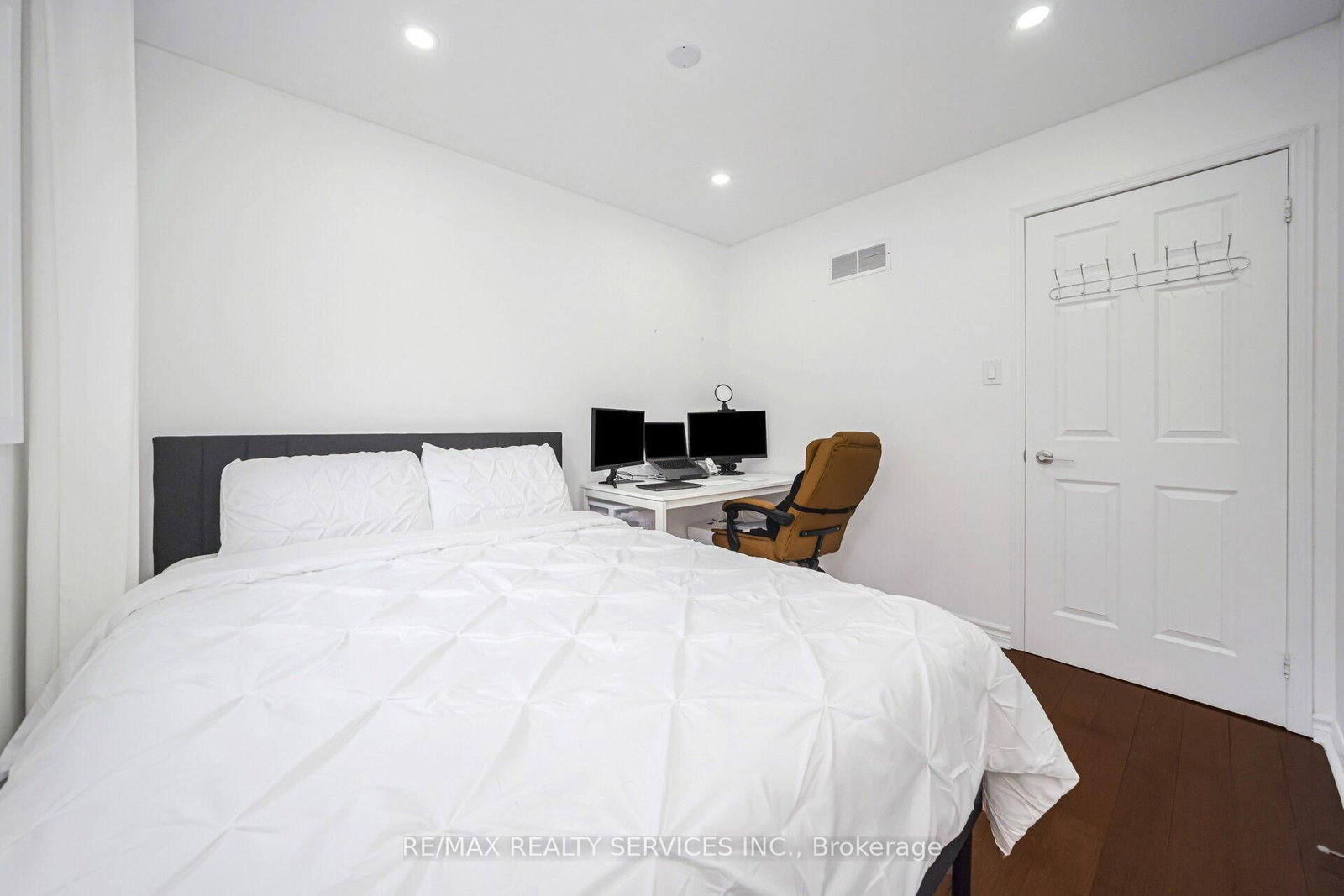 19 Wayne Nicol Drive - Photo 27