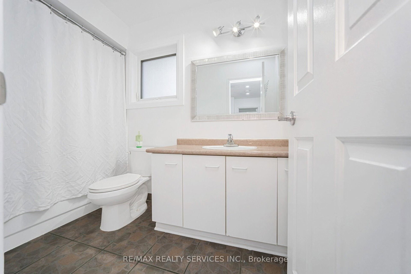 19 Wayne Nicol Drive - Photo 29