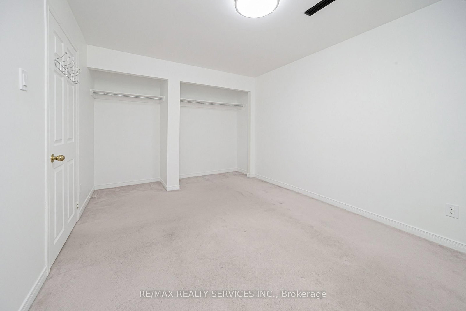 19 Wayne Nicol Drive - Photo 43