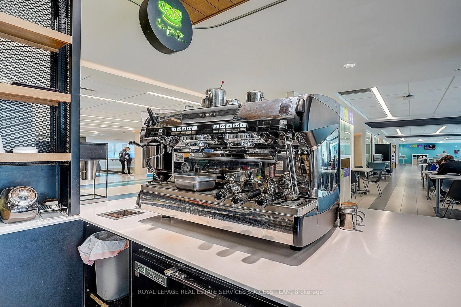 1230 North Shore Boulevard, Unit 2B - Photo 11