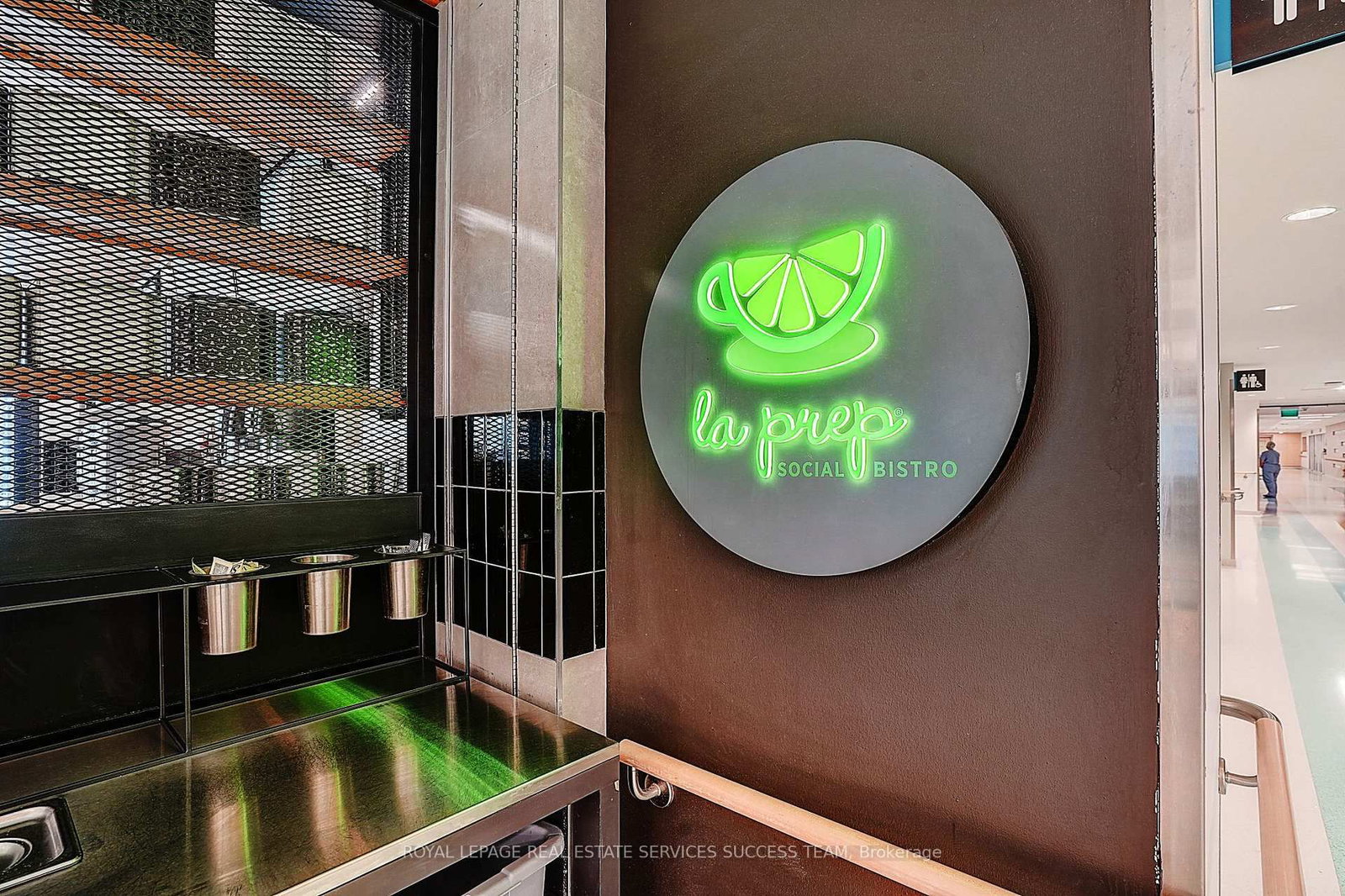 1230 North Shore Boulevard, Unit 2B - Photo 14