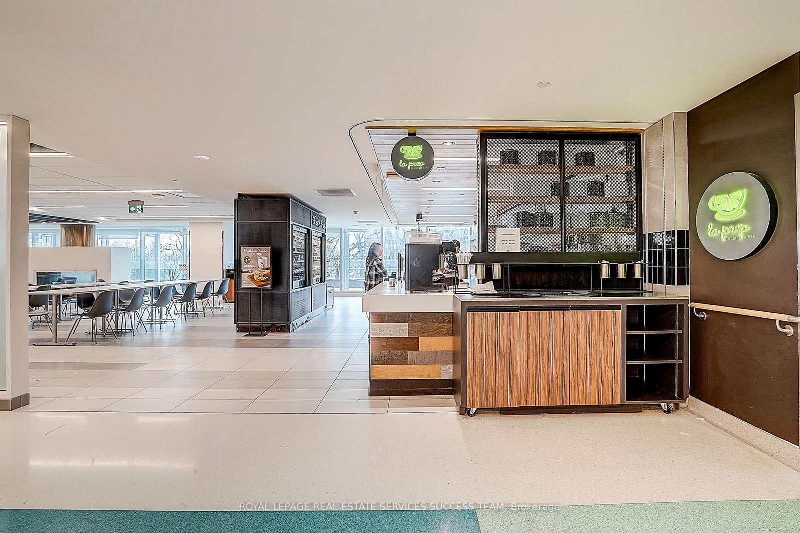 1230 North Shore Boulevard, Unit 2B - Photo 23