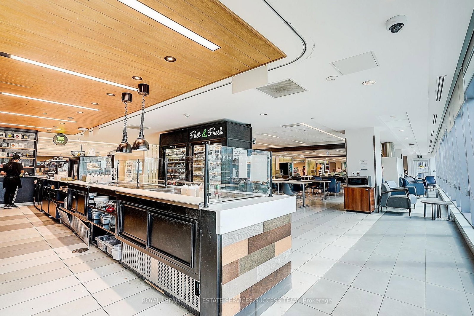 1230 North Shore Boulevard, Unit 2B - Photo 24