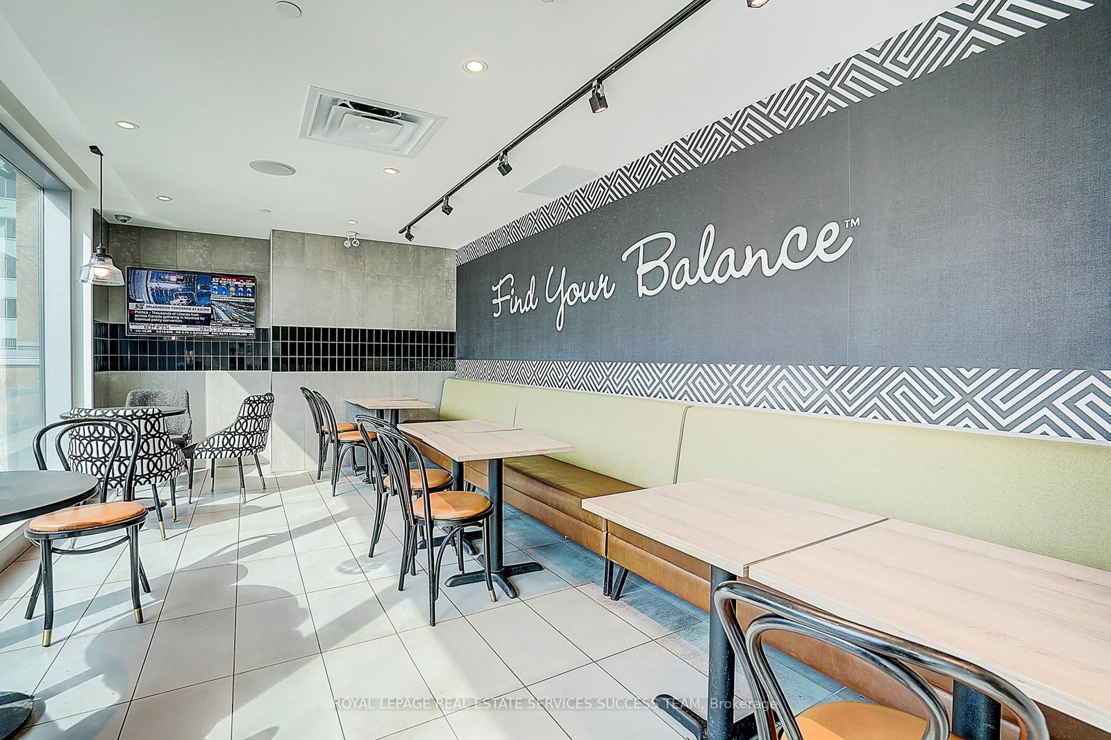 1230 North Shore Boulevard, Unit 2B - Photo 26