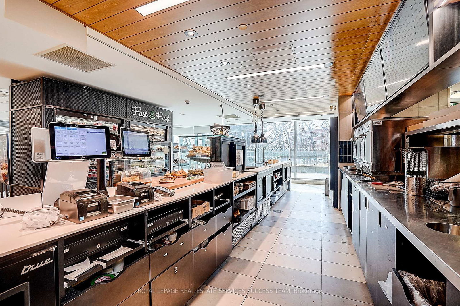 1230 North Shore Boulevard, Unit 2B - Photo 27