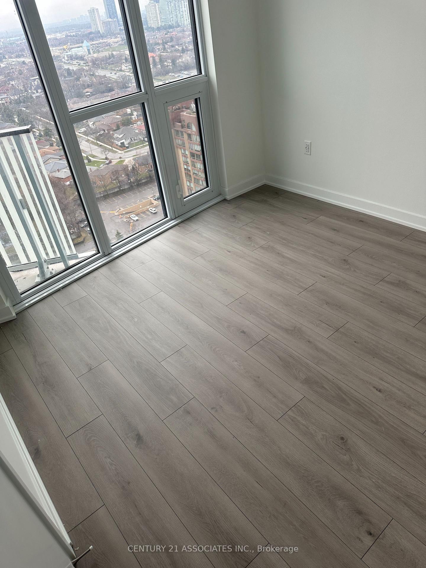 1 Fairview Road E, Unit 2310 - Photo 9