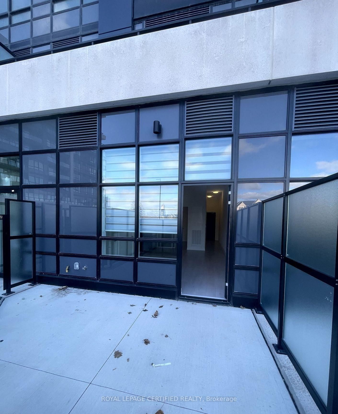 395 Dundas Street, Unit 131 - Photo 21