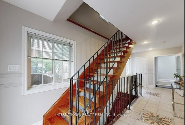 Second Floor - 6 English Street