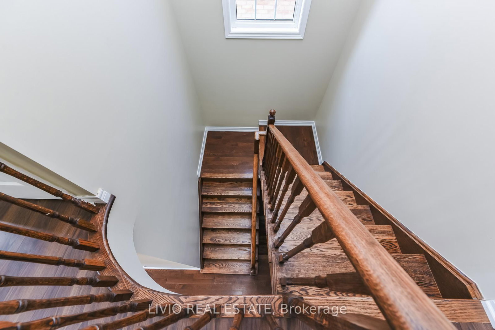 Semi-Detached House for sale at 48 Bonnie Braes Drive, Brampton, Ontario, L6Y 0Y5 - Credit Valley - MLS: W12987036