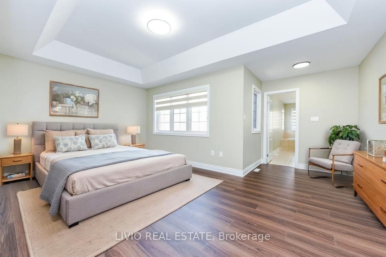 Semi-Detached House for sale at 48 Bonnie Braes Drive, Brampton, Ontario, L6Y 0Y5 - Credit Valley - MLS: W12987036