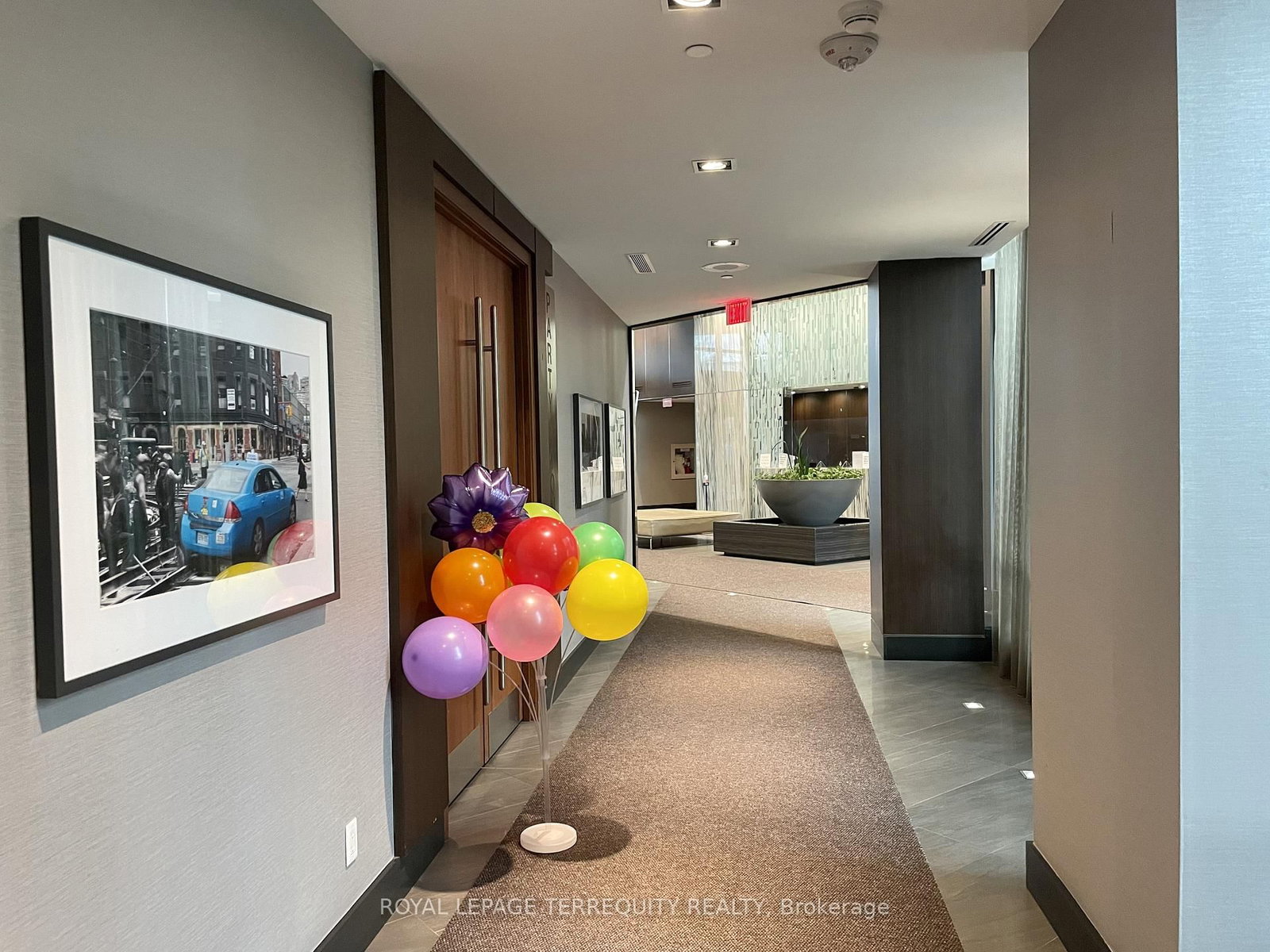 205 Sherway Gardens Road, Unit 1904 - Photo 13