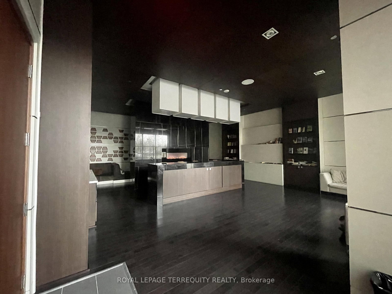 205 Sherway Gardens Road, Unit 1904 - Photo 14