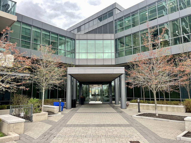 1904 - 205 Sherway Gardens Road