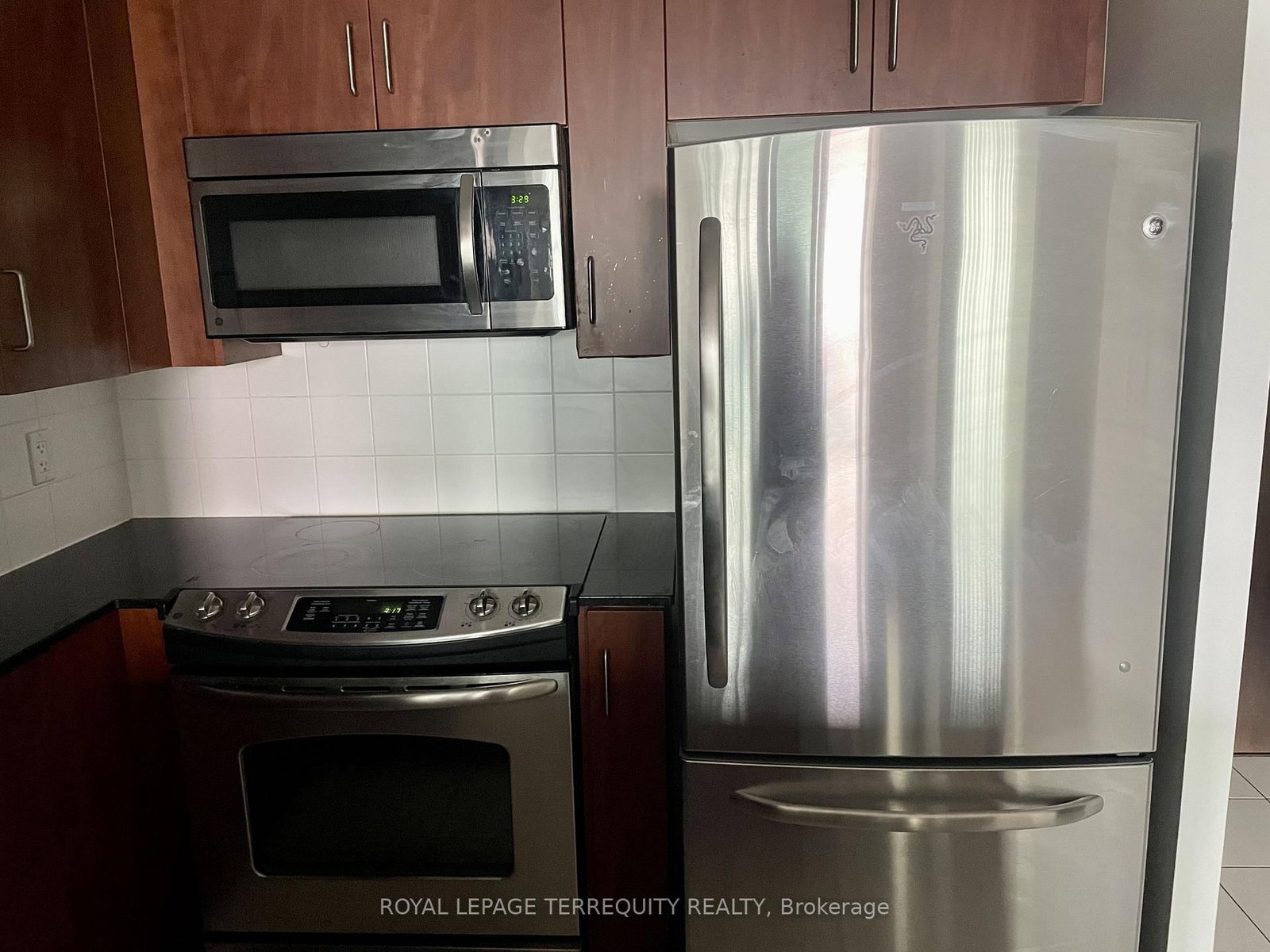 205 Sherway Gardens Road, Unit 1904 - Photo 7