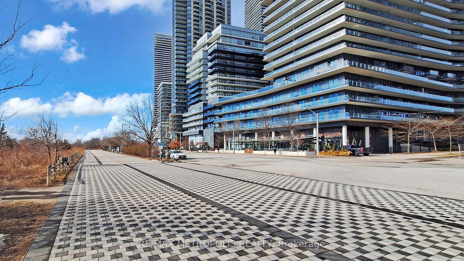 3307-56 Annie Craig Drive, Toronto, ON, photo 4