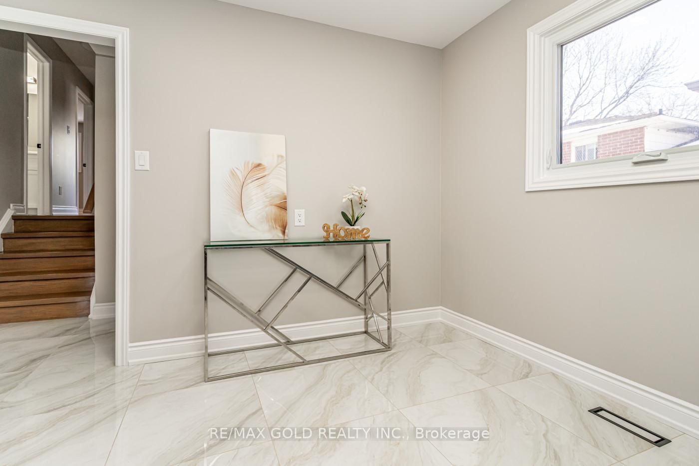 Detached House for sale at 48 Malcolm Crescent, Brampton, Ontario, L6S 3C8 - Central Park - MLS: W12987078