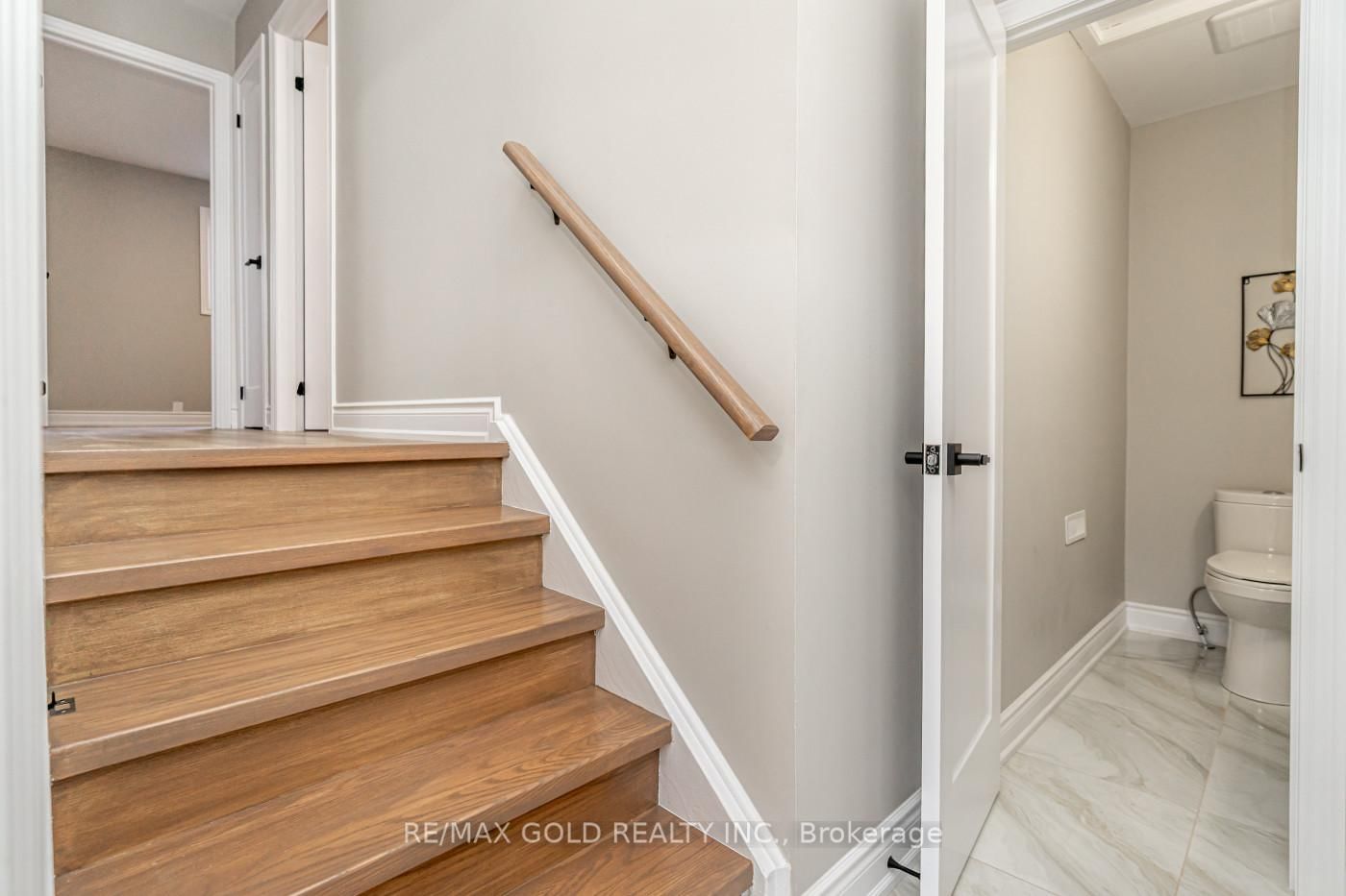 Detached House for sale at 48 Malcolm Crescent, Brampton, Ontario, L6S 3C8 - Central Park - MLS: W12987078