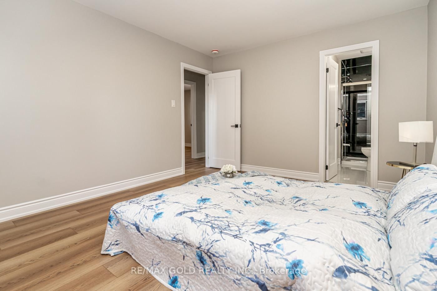 Detached House for sale at 48 Malcolm Crescent, Brampton, Ontario, L6S 3C8 - Central Park - MLS: W12987078