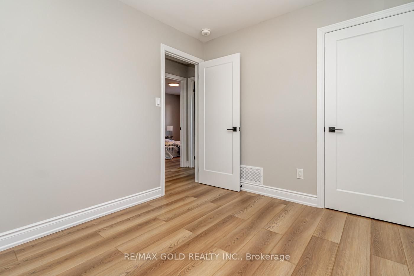 Detached House for sale at 48 Malcolm Crescent, Brampton, Ontario, L6S 3C8 - Central Park - MLS: W12987078