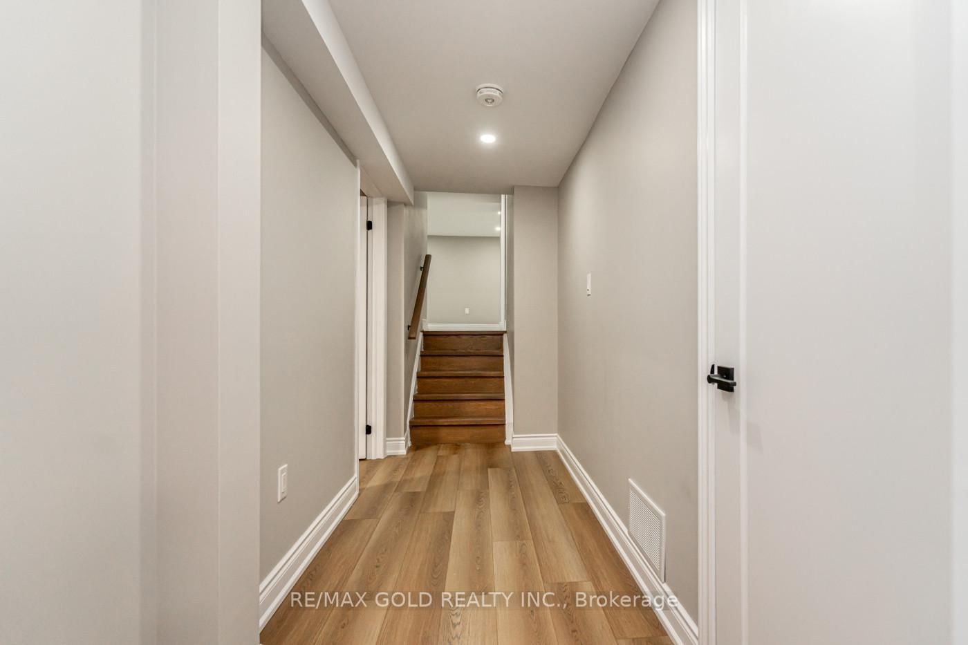 Detached House for sale at 48 Malcolm Crescent, Brampton, Ontario, L6S 3C8 - Central Park - MLS: W12987078