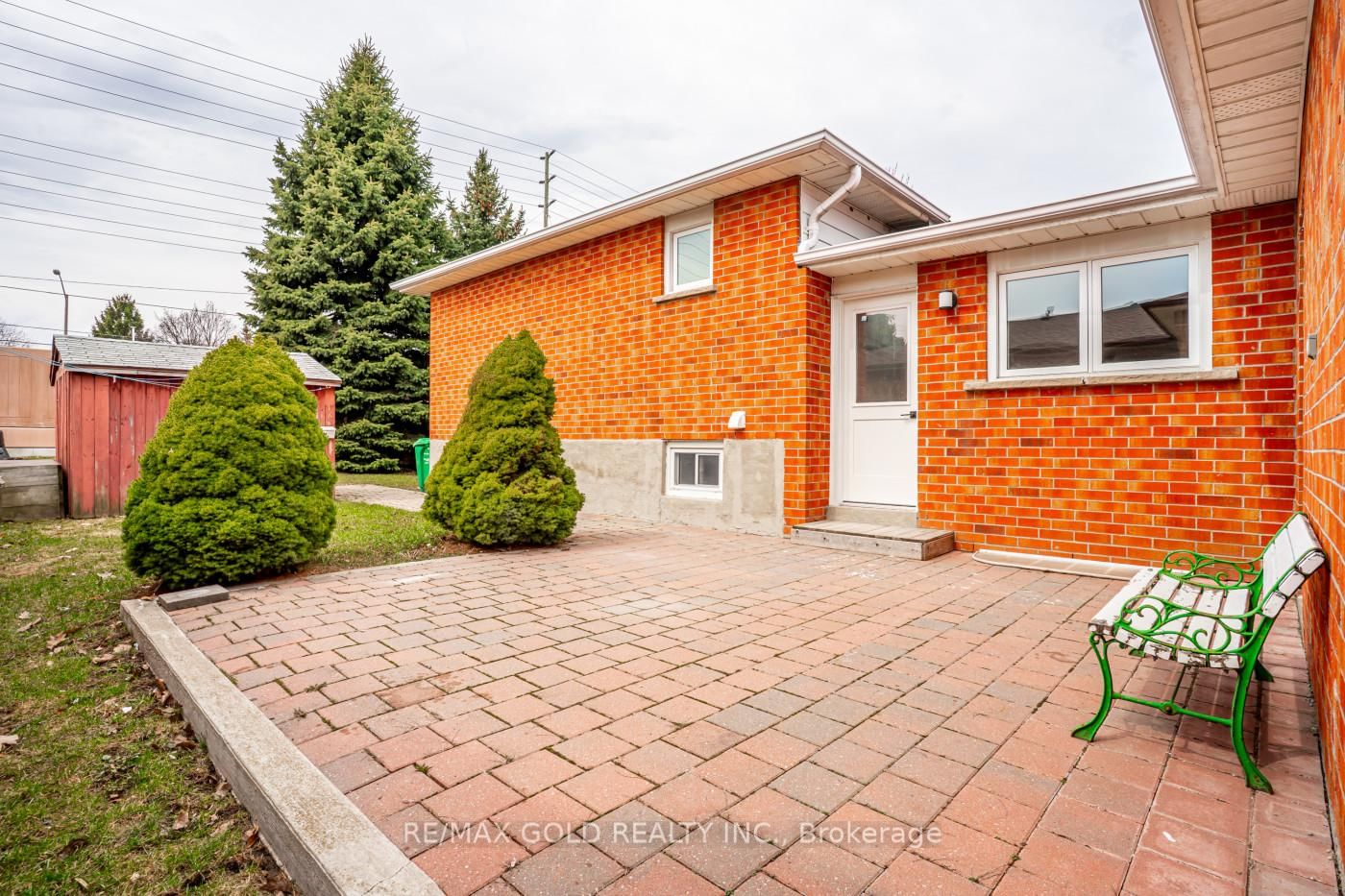 Detached House for sale at 48 Malcolm Crescent, Brampton, Ontario, L6S 3C8 - Central Park - MLS: W12987078