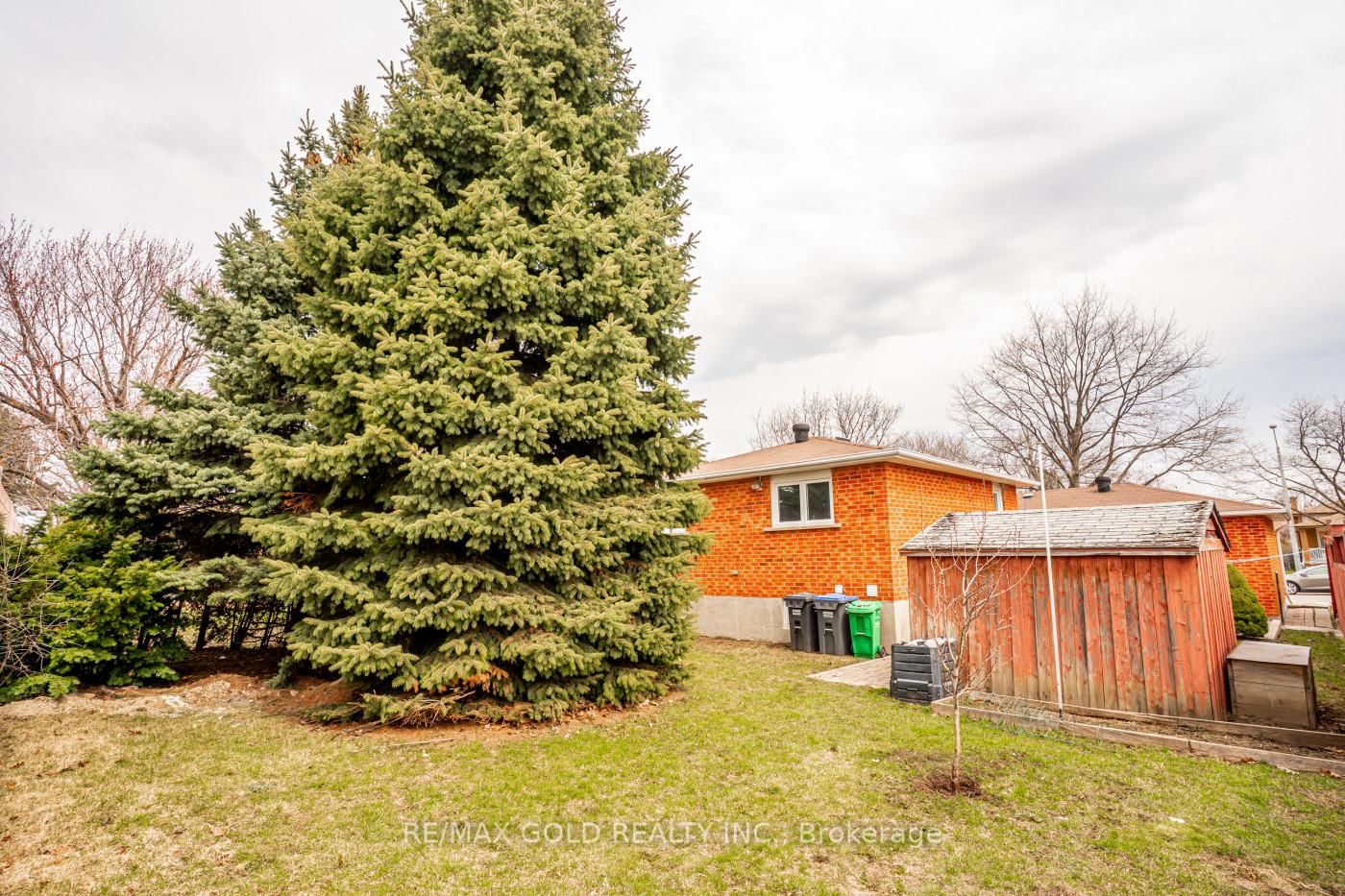 Detached House for sale at 48 Malcolm Crescent, Brampton, Ontario, L6S 3C8 - Central Park - MLS: W12987078