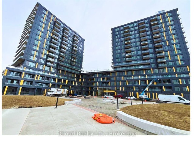 211 - 4878 Powers Common