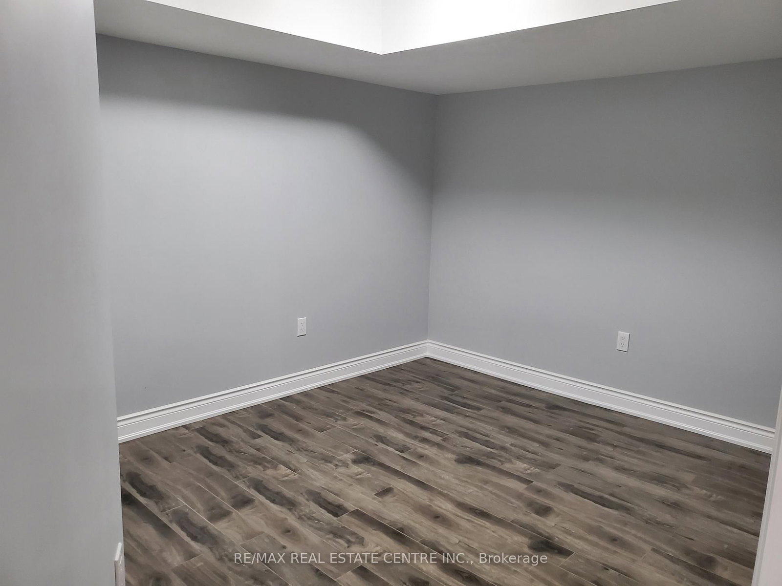 379 Trudeau Drive - Photo 11