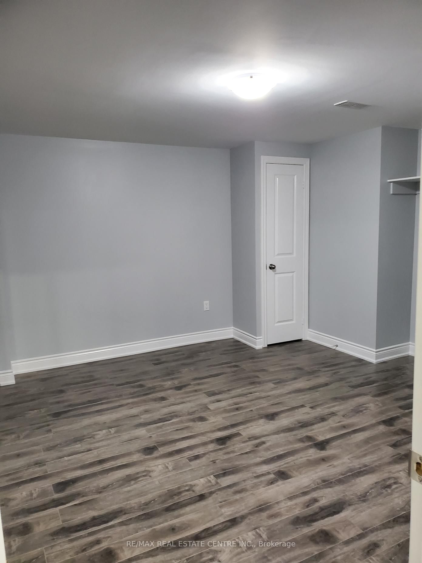 379 Trudeau Drive - Photo 4