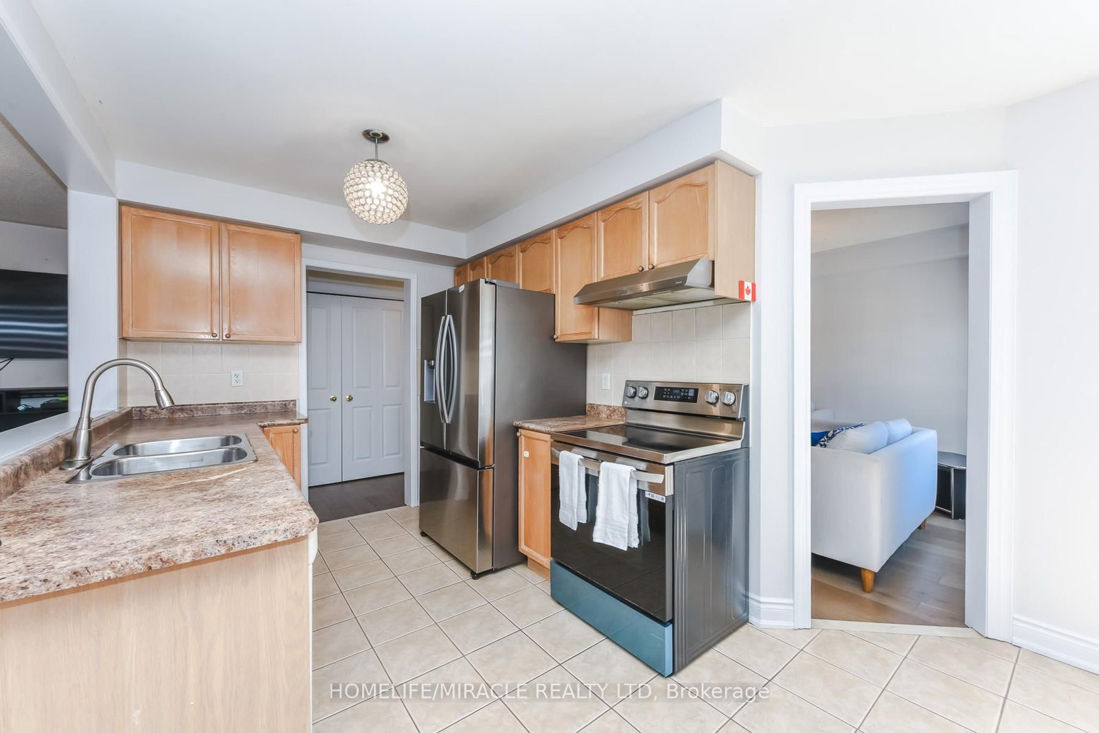 Detached House for sale at 114 Edenbrook Hill Drive, Brampton, Ontario, L7A 2P2 - Fletcher's Meadow - MLS: W12987264