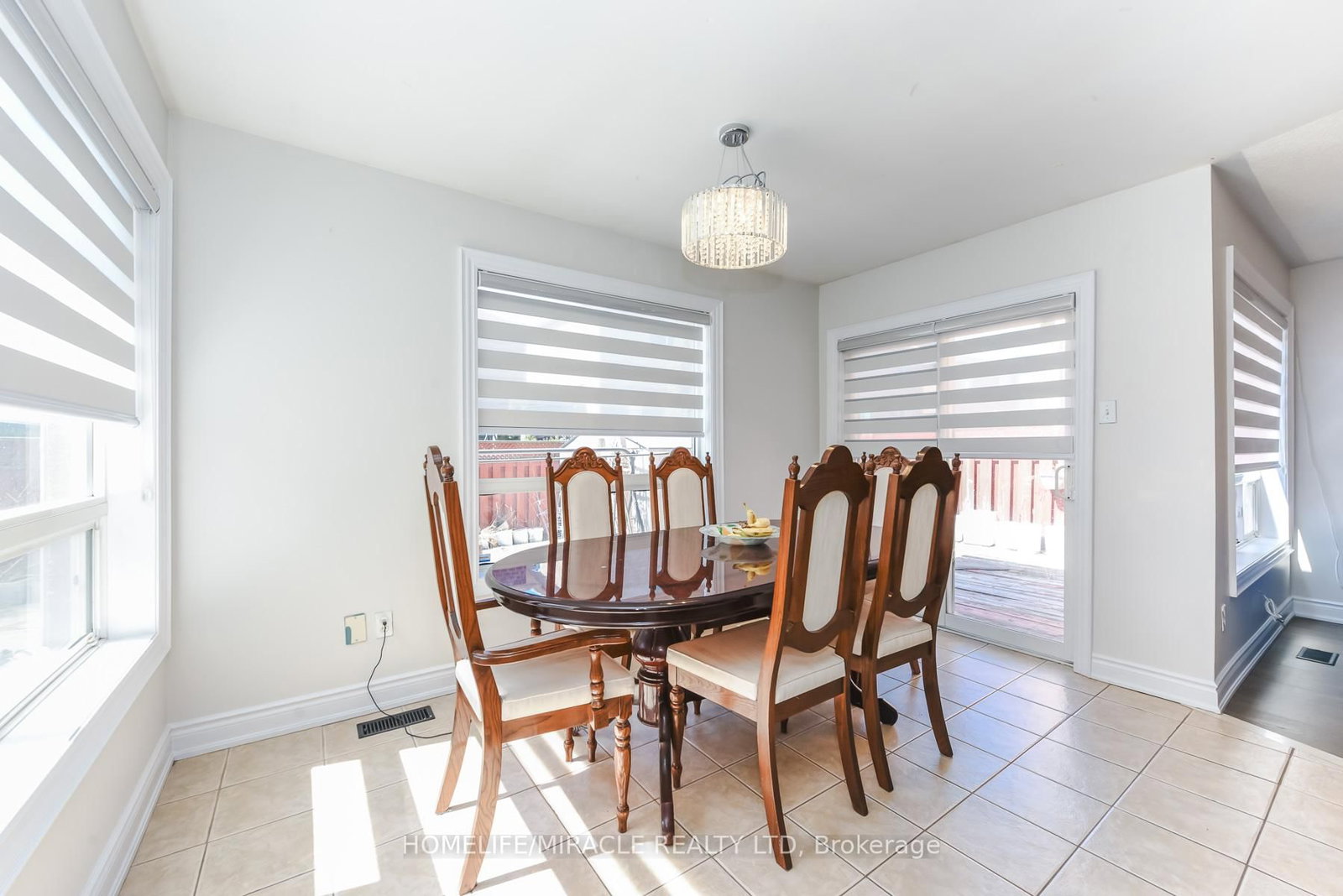 Detached House for sale at 114 Edenbrook Hill Drive, Brampton, Ontario, L7A 2P2 - Fletcher's Meadow - MLS: W12987264