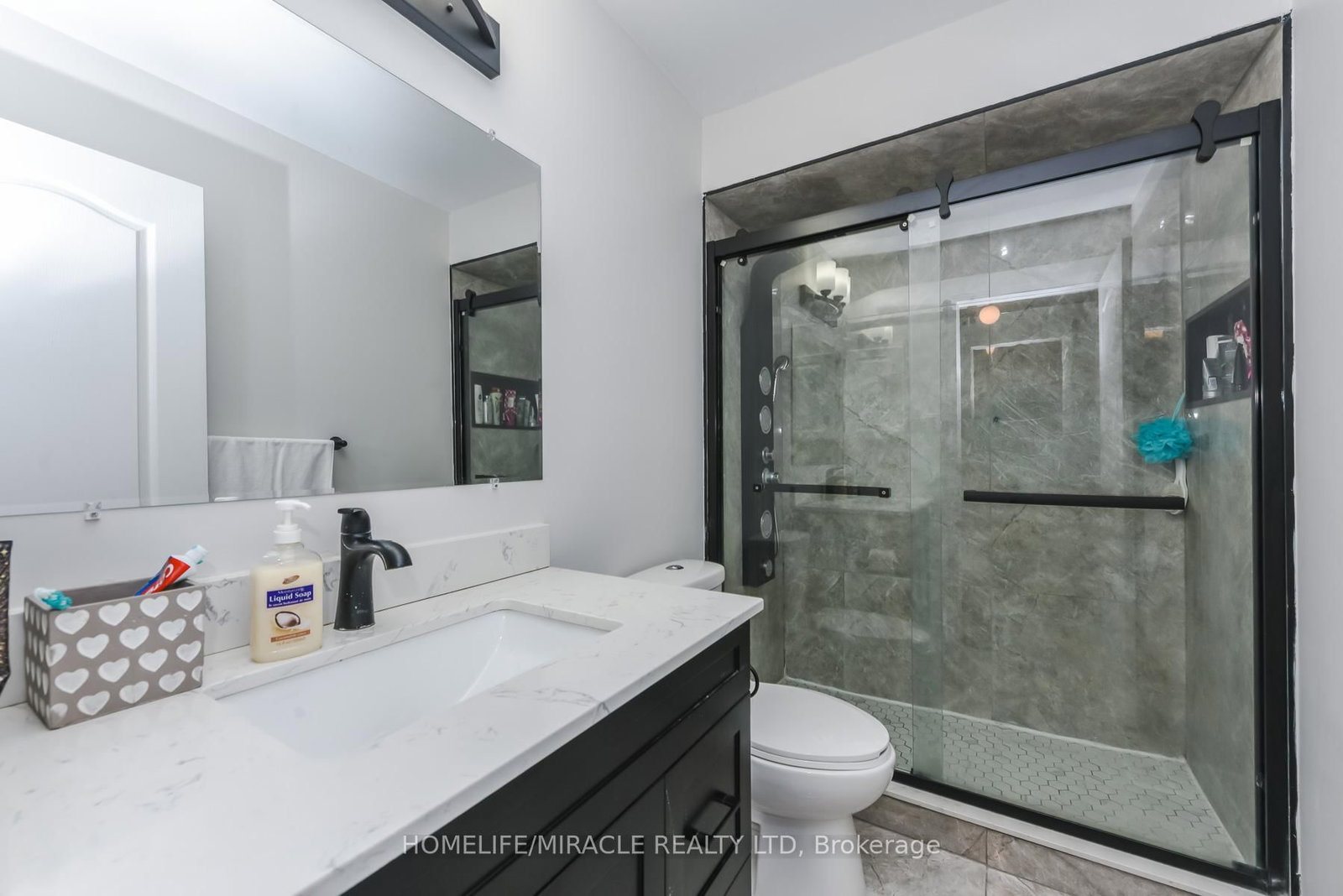 Detached House for sale at 114 Edenbrook Hill Drive, Brampton, Ontario, L7A 2P2 - Fletcher's Meadow - MLS: W12987264