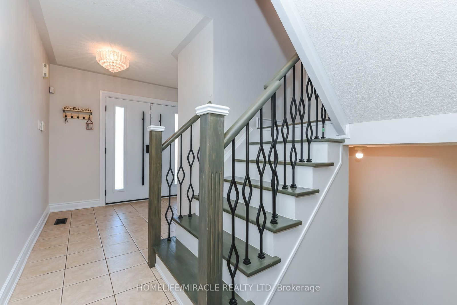 Detached House for sale at 114 Edenbrook Hill Drive, Brampton, Ontario, L7A 2P2 - Fletcher's Meadow - MLS: W12987264